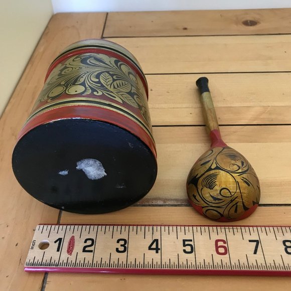 Russian Khokhloma Wooden Lacquer Container Jar with Scoop Spoon - Picture 4 of 6